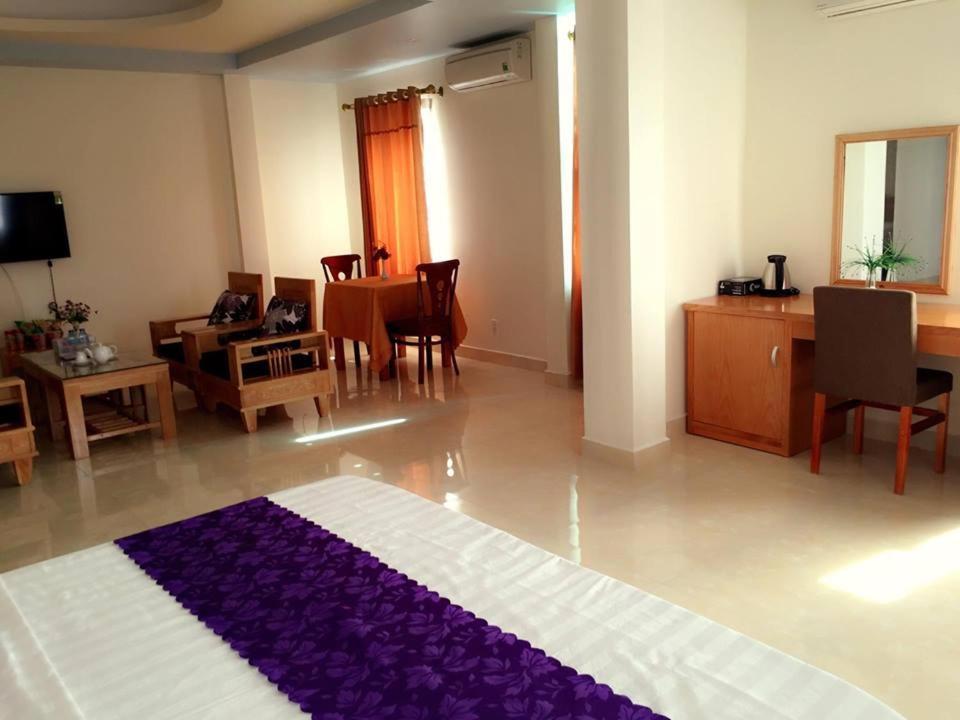 Lavender Hotel Hajfong Zewnętrze zdjęcie